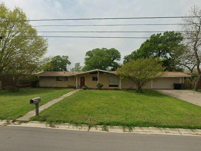 House image located at Clinton, MO 64735