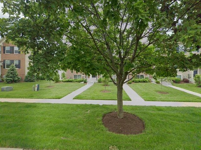 House image located at Oswego, IL 60543