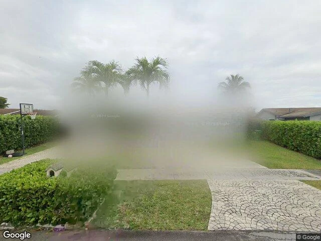 House image located at Miami, FL 33183