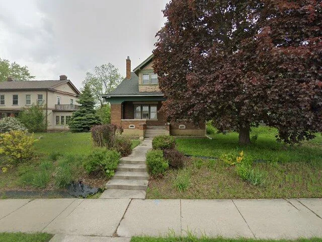 House image located at West Bend, WI 53095