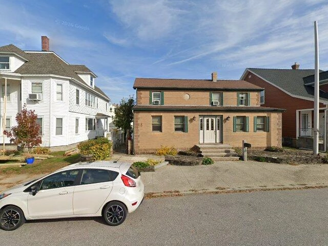 House image located at Manchester, NH 03102