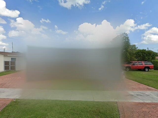 House image located at Miami, FL 33165