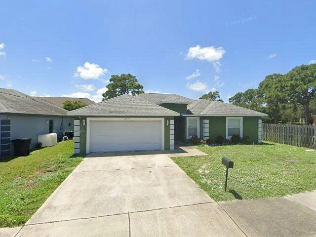 House image located at Fort Pierce, FL 34947