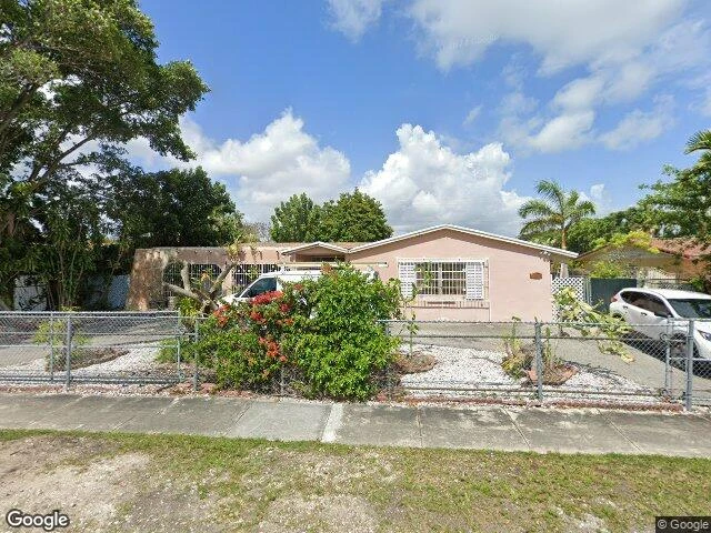 House image located at Miami, FL 33175