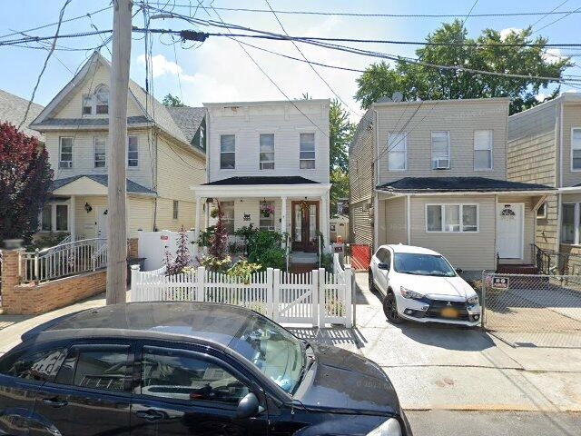 House image located at Woodhaven, NY 11421