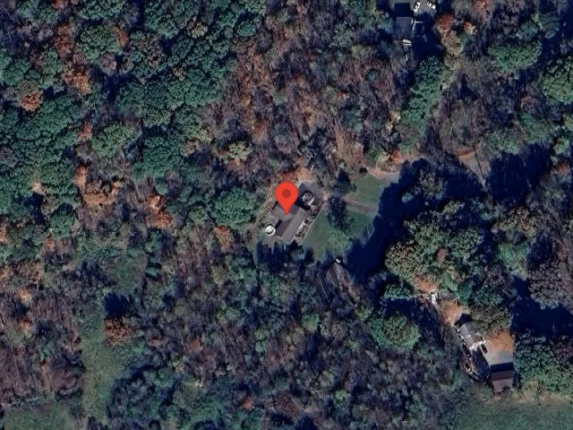 House image located at Vinton, VA 24179