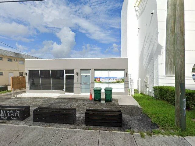 House image located at Miami, FL 33155