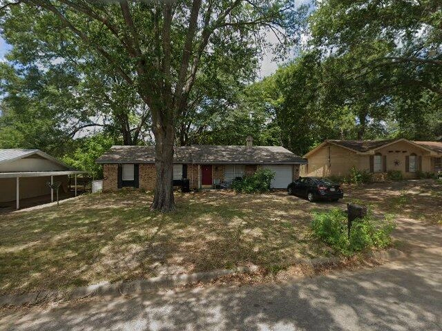 House image located at Longview, TX 75604