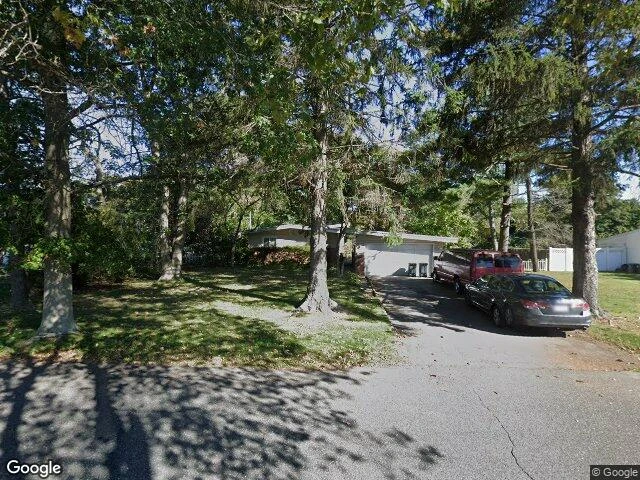 House image located at Bay Shore, NY 11706