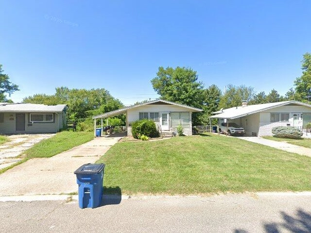 House image located at Saint Louis, MO 63137