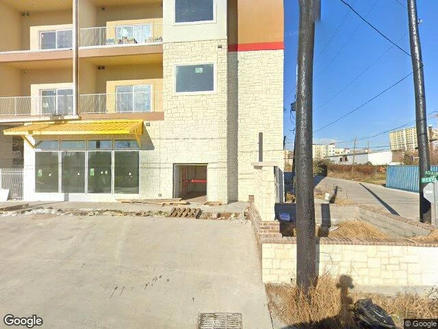 House image located at Houston, TX 77004