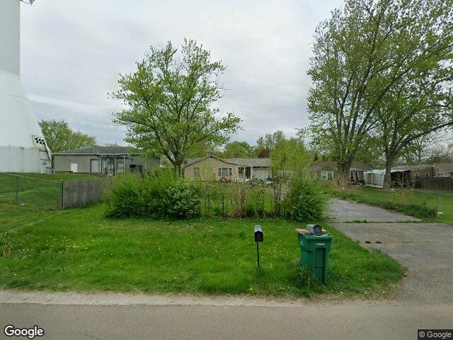 House image located at Aurora, IL 60505