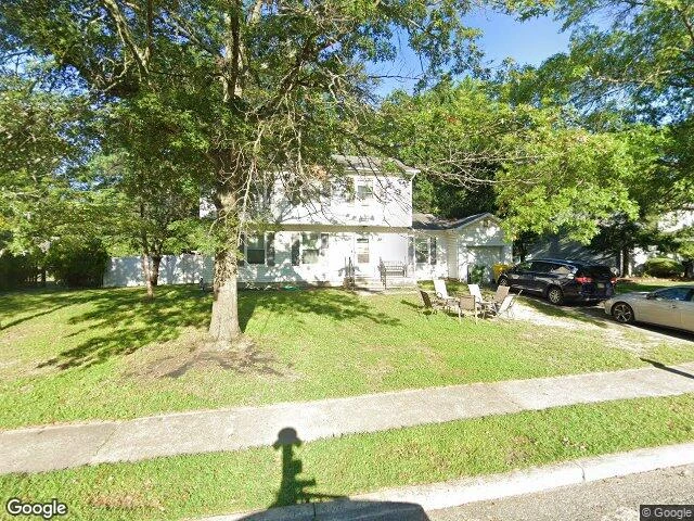 House image located at Lakewood, NJ 08701