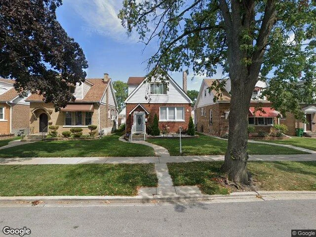 House image located at Broadview, IL 60155