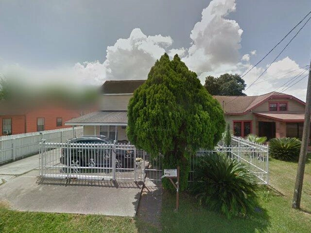 House image located at Houston, TX 77017