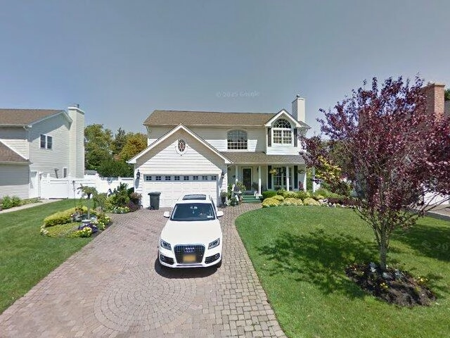House image located at Reading, PA 19605