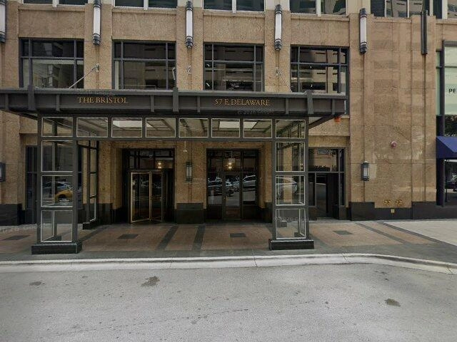 House image located at Chicago, IL 60611