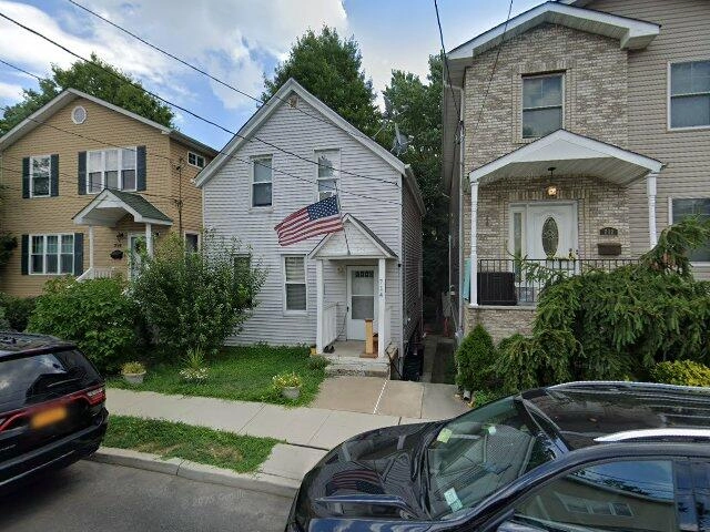 House image located at Secaucus, NJ 07094