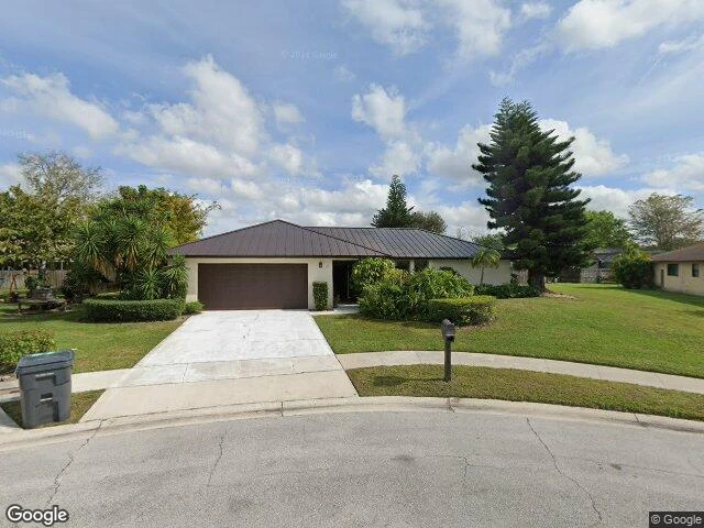 House image located at Wellington, FL 33414