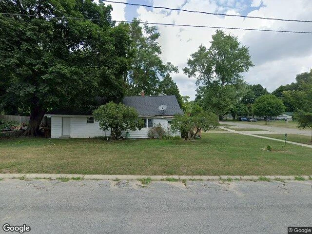 House image located at Alma, MI 48801