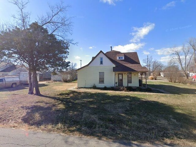 House image located at Hennessey, OK 73742