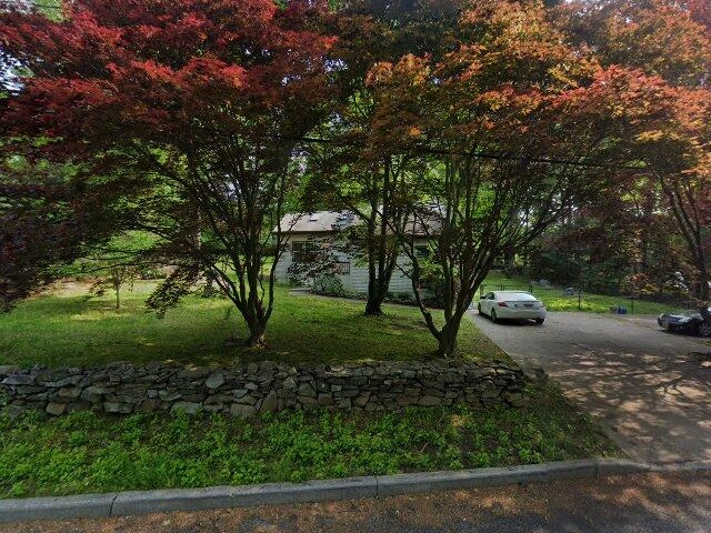 House image located at Mahopac, NY 10541