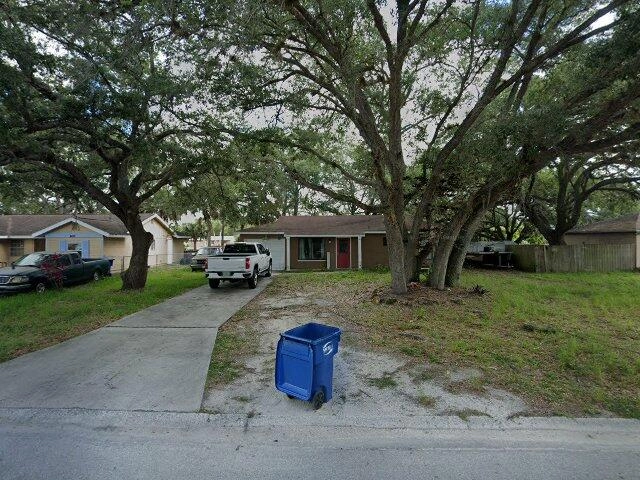 House image located at Labelle, FL 33935
