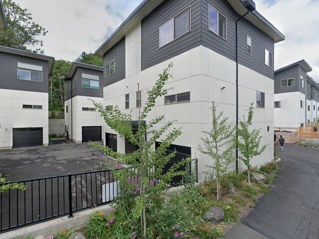 House image located at Seattle, WA 98118