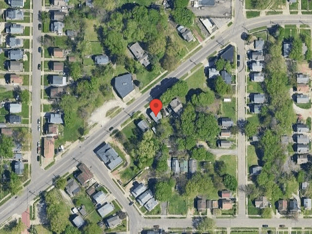 House image located at Akron, OH 44306
