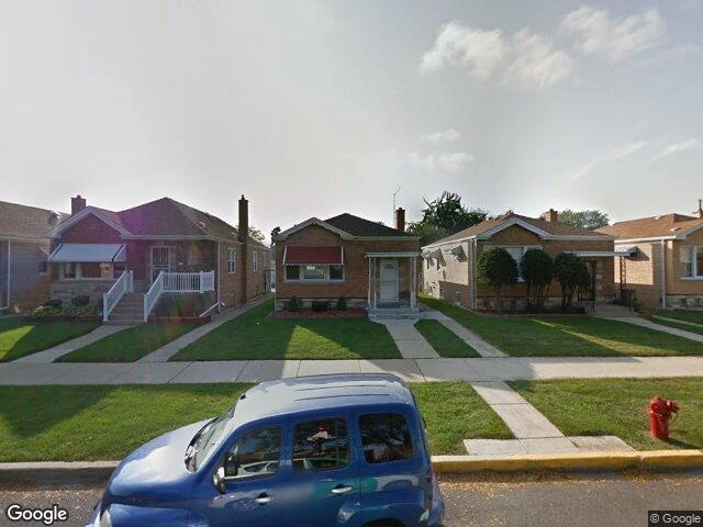 House image located at Chicago, IL 60652