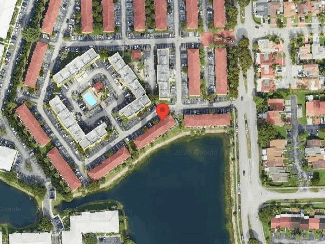 House image located at Miami, FL 33193