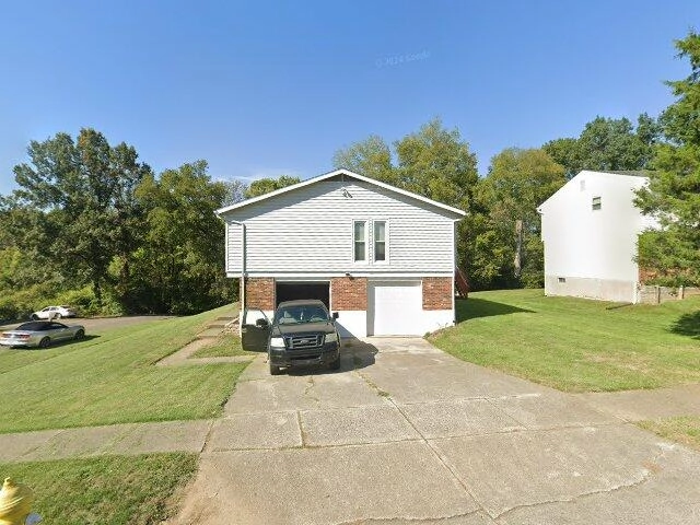House image located at Louisville, KY 40228