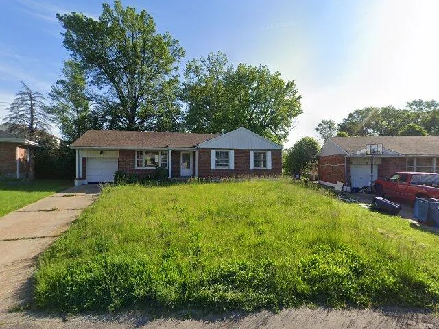 House image located at Saint Louis, MO 63136