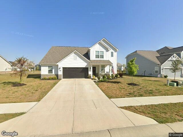 House image located at Brownsburg, IN 46112