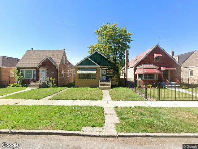 House image located at Chicago, IL 60628