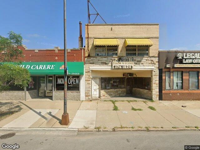 House image located at Chicago, IL 60617