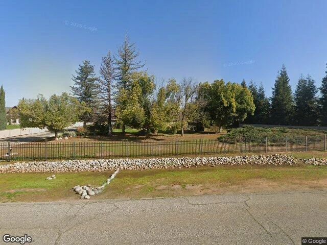 House image located at Sanger, CA 93657