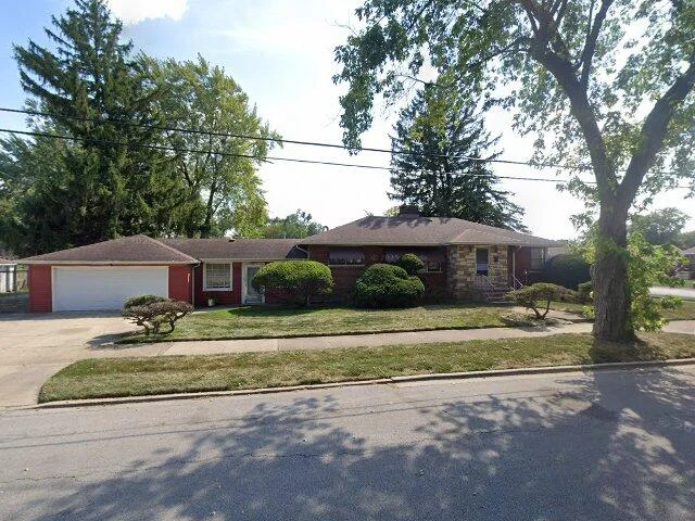 House image located at Riverdale, IL 60827