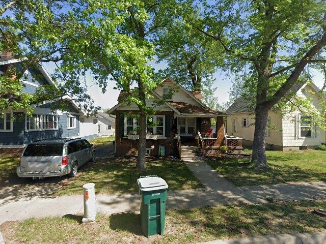 House image located at Moberly, MO 65270