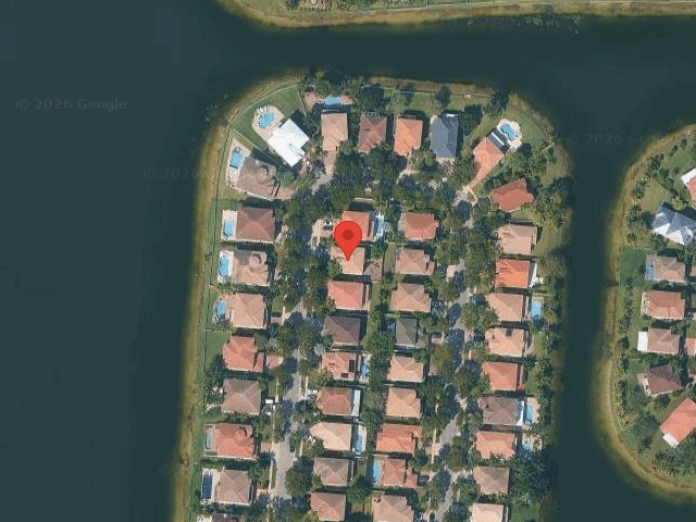 House image located at Hollywood, FL 33027