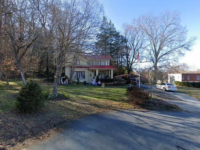 House image located at Elizabethton, TN 37643