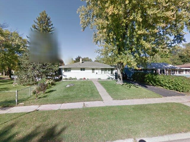 House image located at Saint Paul, MN 55106