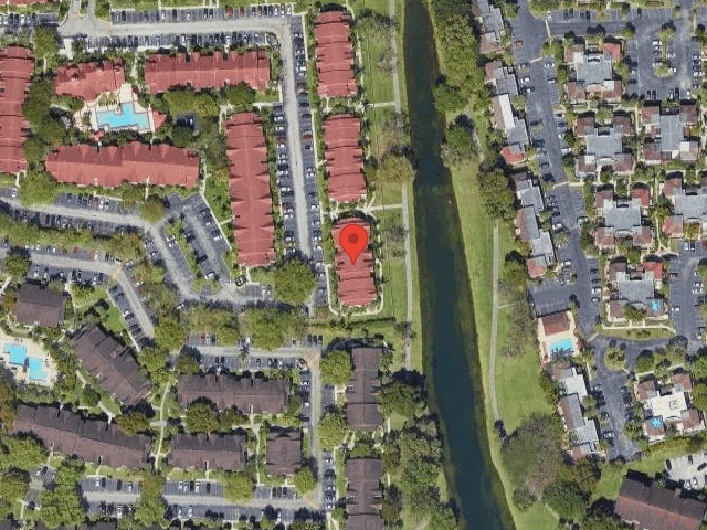 House image located at Miami, FL 33196