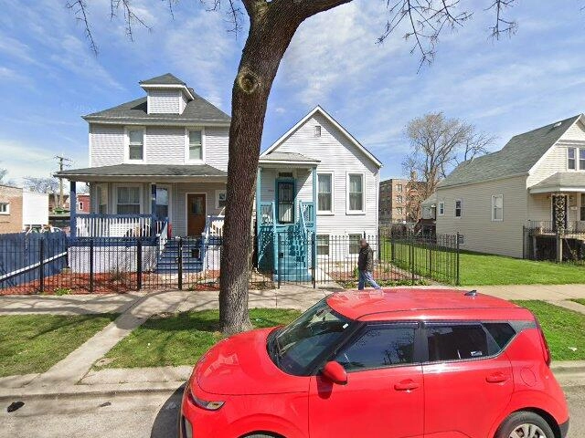 House image located at Chicago, IL 60644