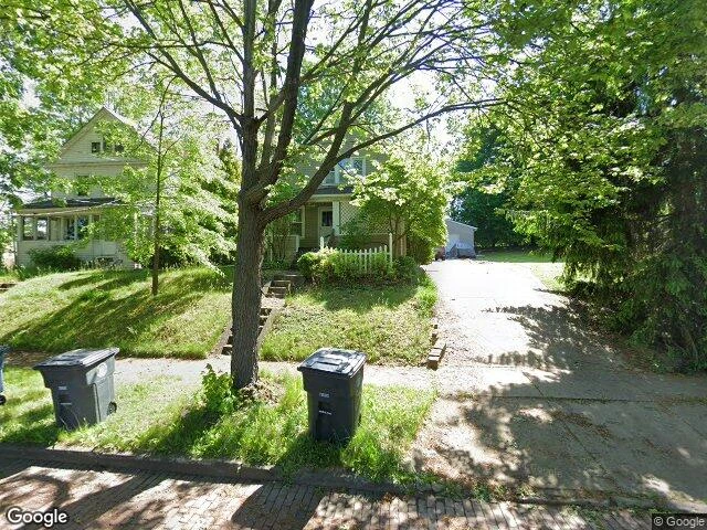 House image located at Akron, OH 44301
