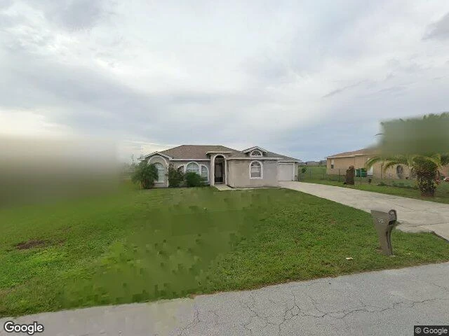House image located at Dundee, FL 33838