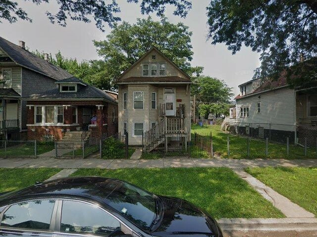 House image located at Chicago, IL 60636