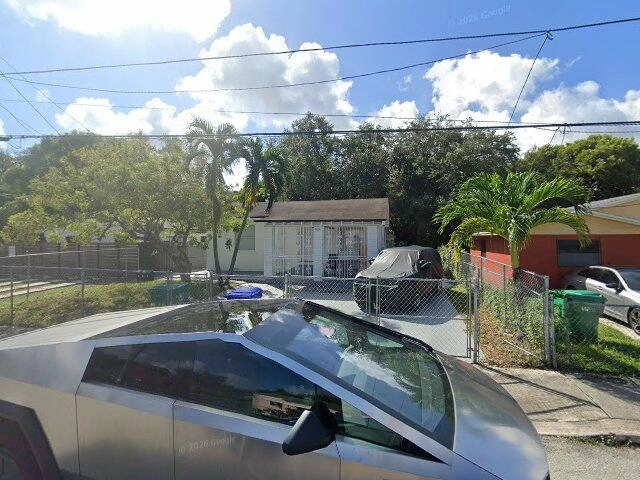 House image located at Miami, FL 33127