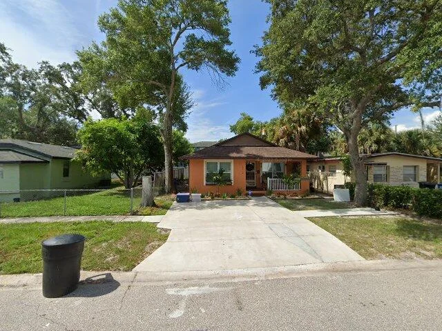House image located at Saint Petersburg, FL 33712