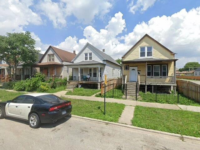 House image located at Chicago, IL 60636